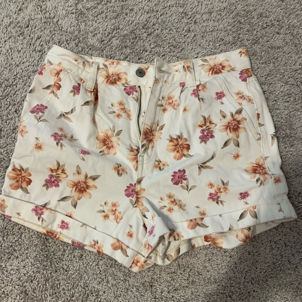 American Eagle High-Waisted Shorts